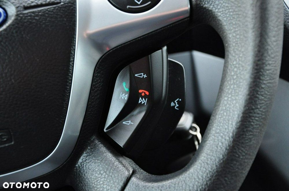 Ford C-MAX 1.6 TDCi Start-Stop-System Titanium - 38