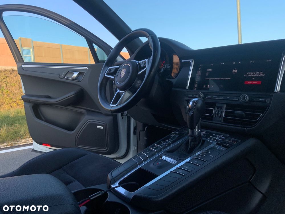 Porsche Macan - 8