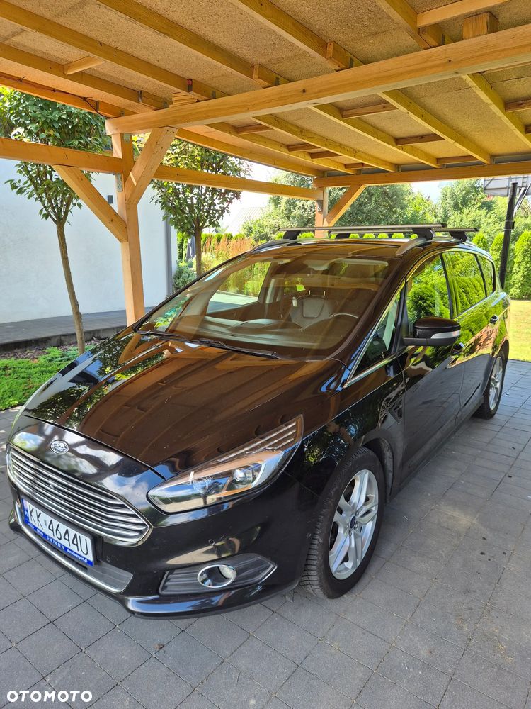 Ford S-Max 2.0 EcoBoost Titanium - 1