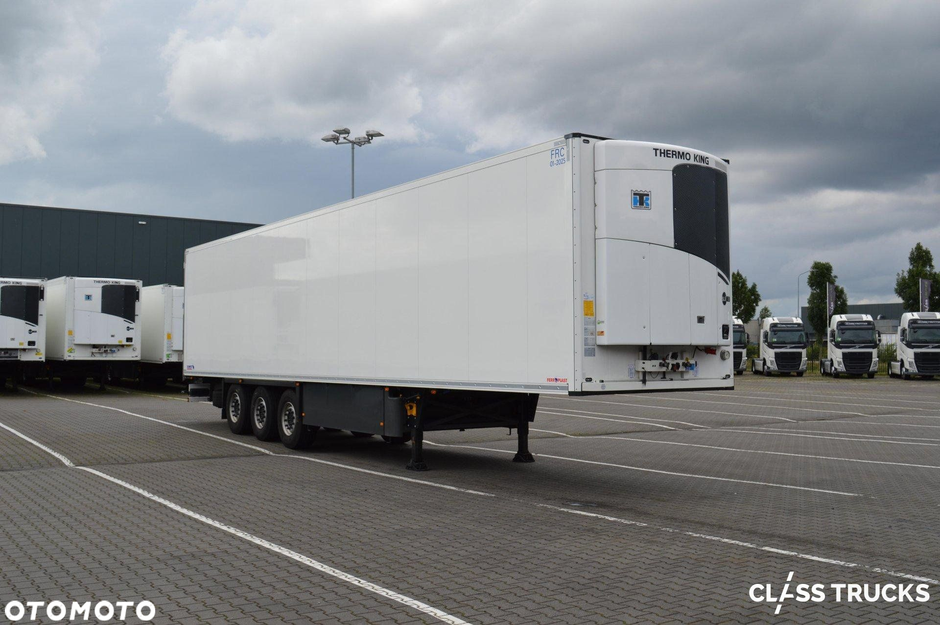 Schmitz Cargobull SKO FP 60 ThermoKing SLXi 300 - 3