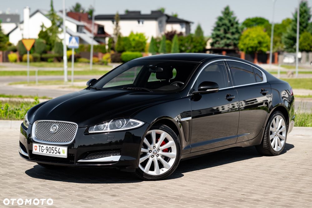Jaguar XF 2.0 T Premium Luxury - 5