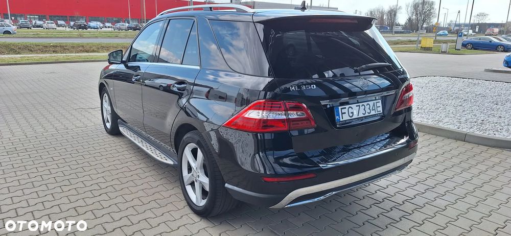 Mercedes-Benz ML - 9