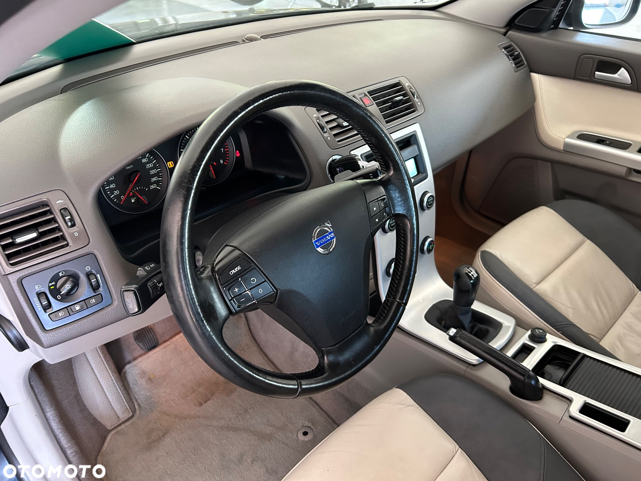 Volvo S40 1.6 Momentum - 35