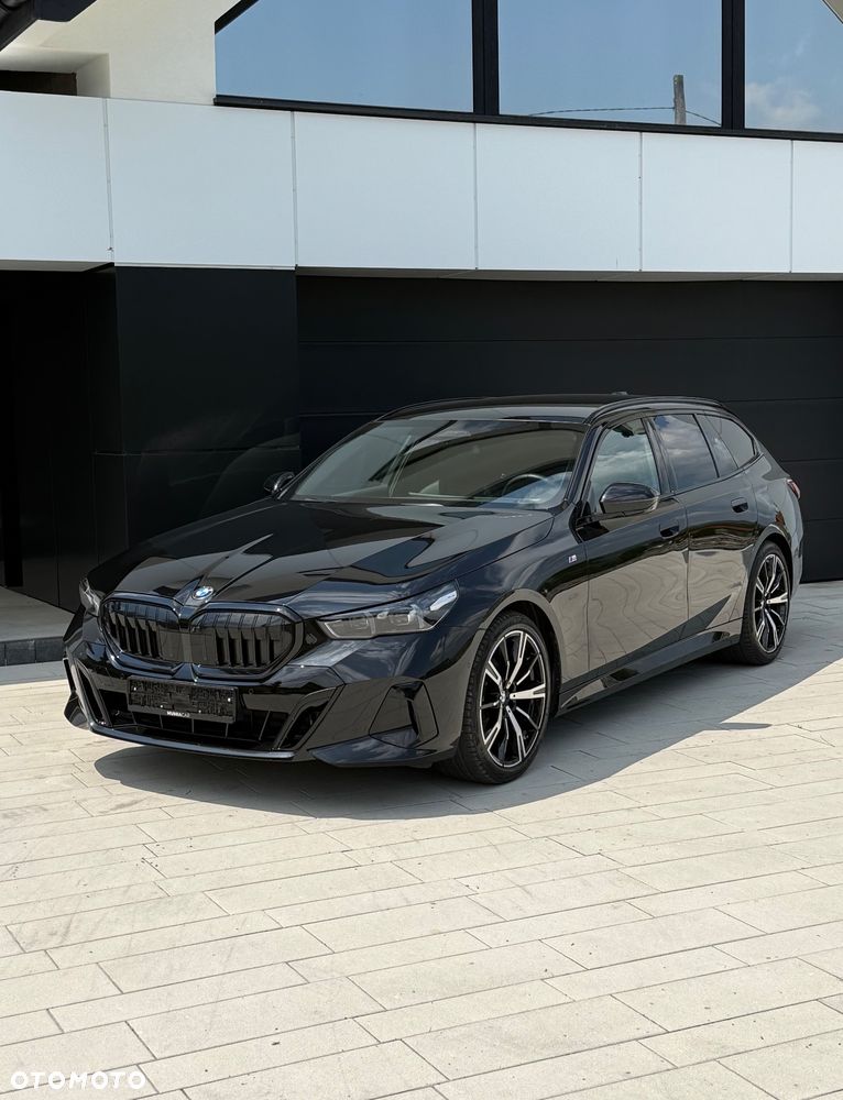 BMW Seria 5 520d xDrive - 33
