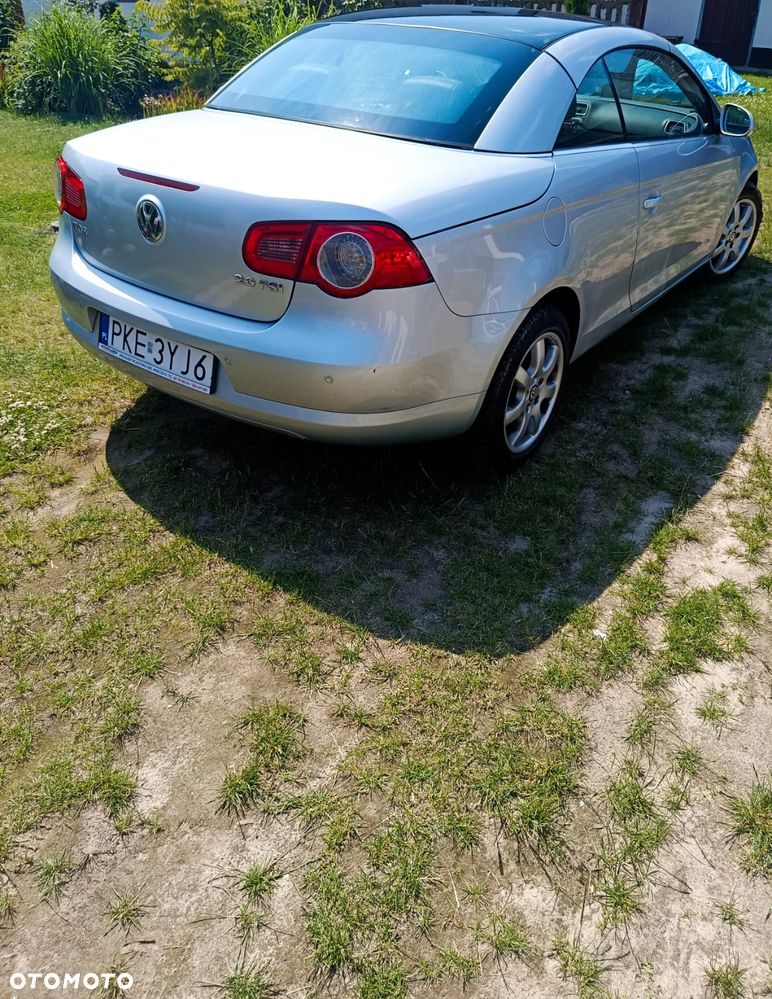 Volkswagen Eos 2.0 FSI - 5