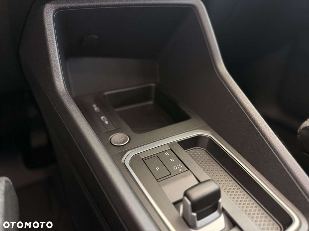 Ford Tourneo Connect - 16
