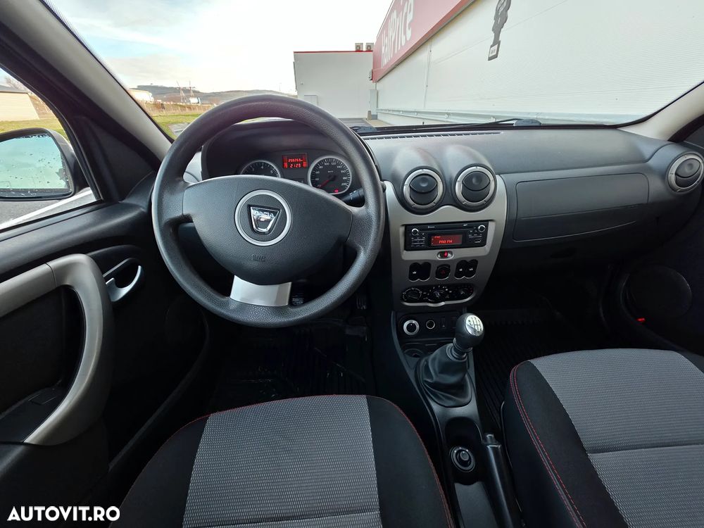 Dacia Duster dCi 110 FAP 4x4 Prestige - 9