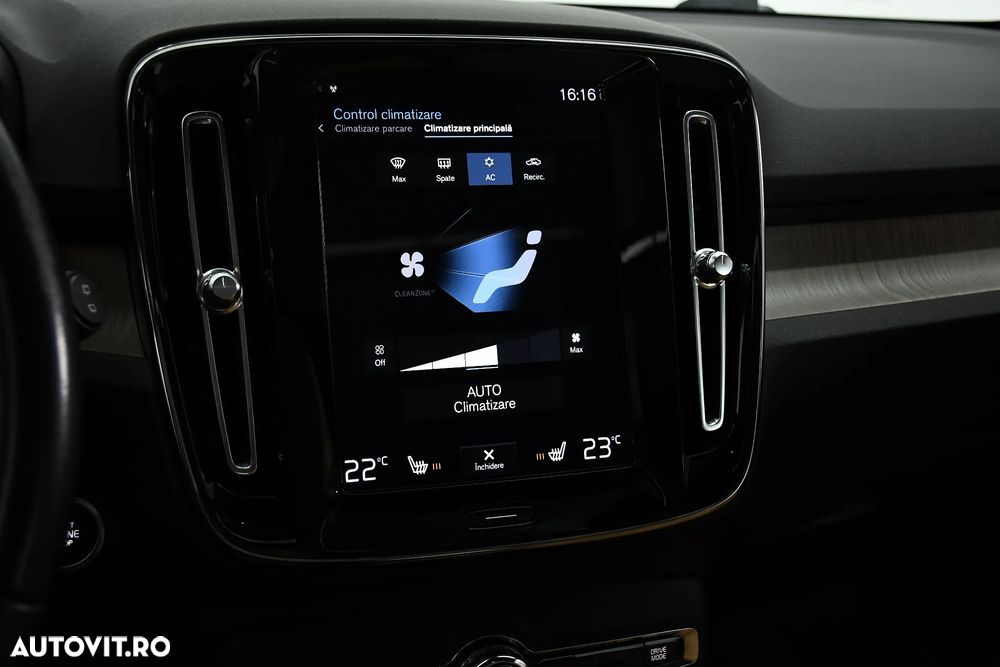 Volvo XC 40 D3 AWD Inscription - 35