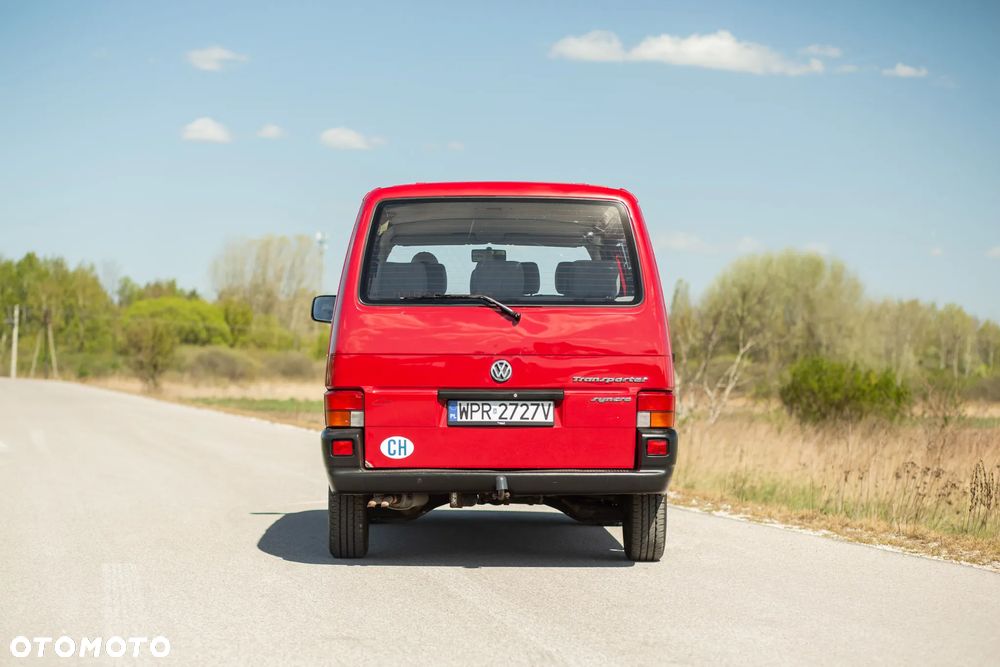 Volkswagen Transporter - 8