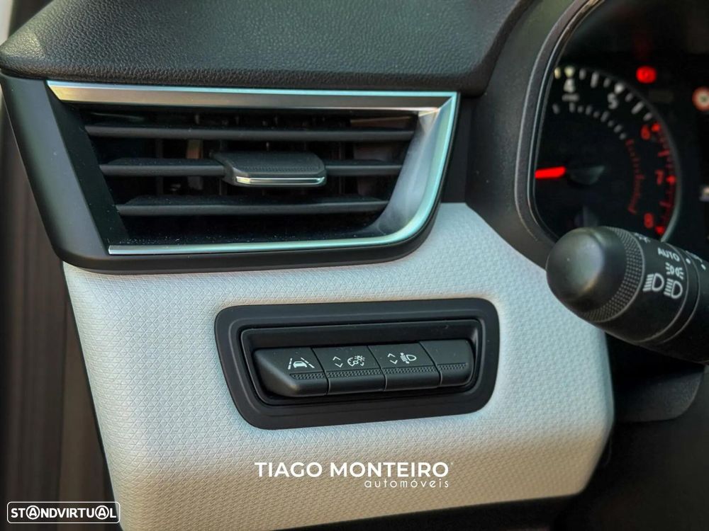 Renault Clio 1.0 TCe Limited - 58