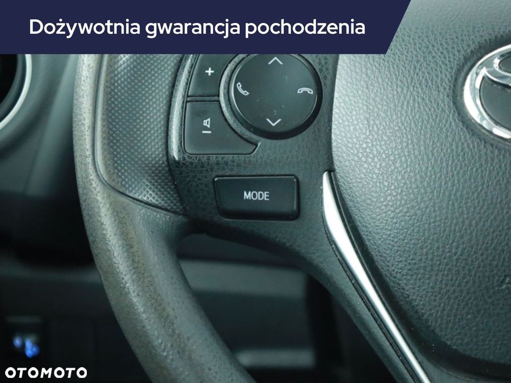 Toyota Auris - 17