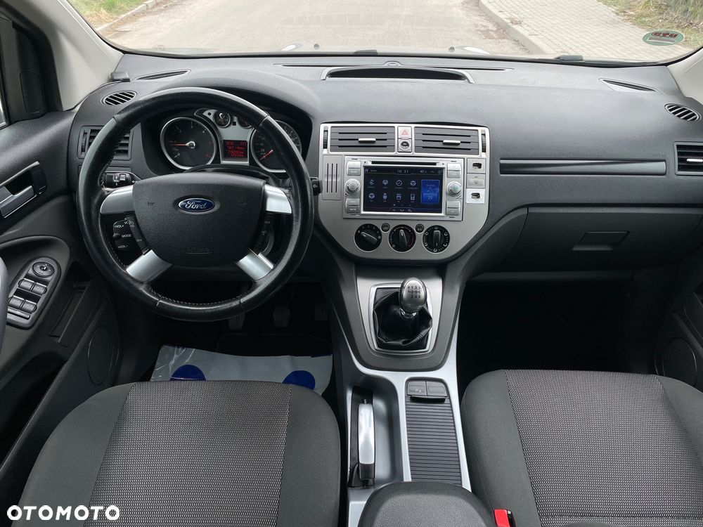 Ford Kuga 2.0 TDCi 2x4 Champions Edition - 10