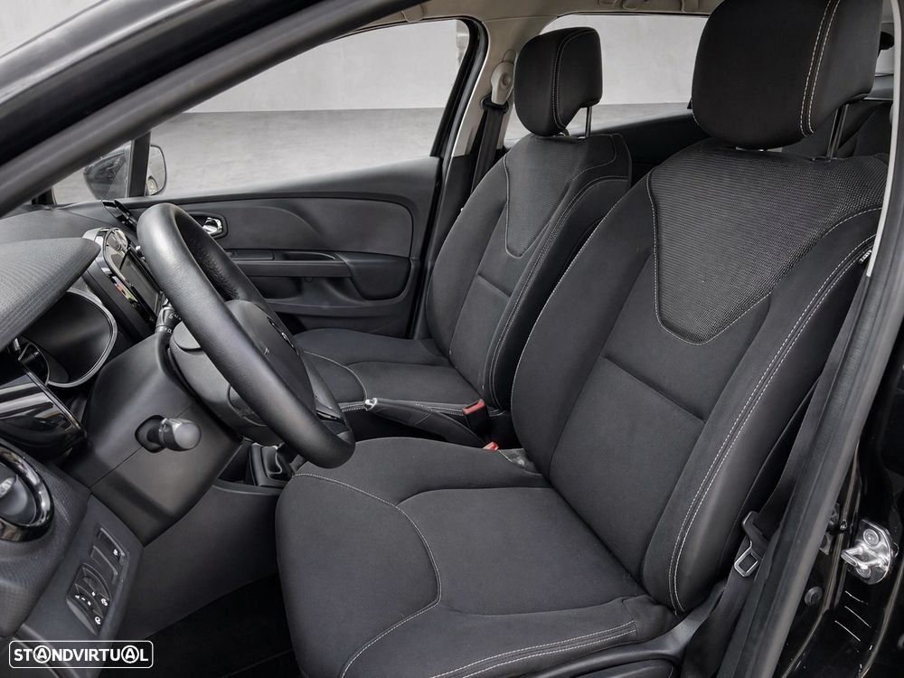 Renault Clio Sport Tourer 1.5 dCi Confort - 6
