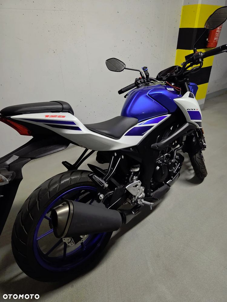 Suzuki GSX - 5