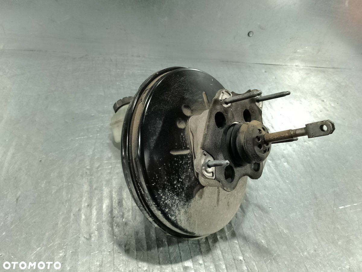 SERWO HAMULCOWE RENAULT CLIO IV ( 12- ) 472103202R  1.5 dci - 2