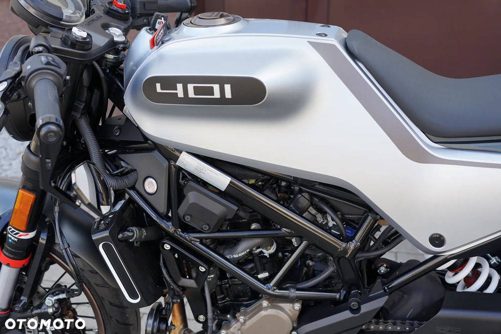 Husqvarna Vitpilen - 30