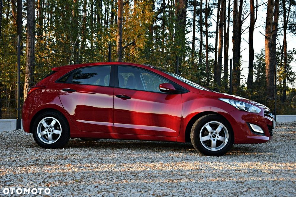 Hyundai i30 1.4 BlueDrive Run - 17