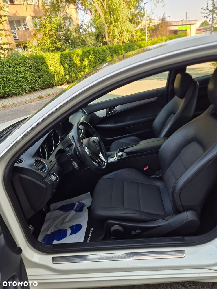 Mercedes-Benz Klasa C 220 CDI 7G-TRONIC Edition - 10