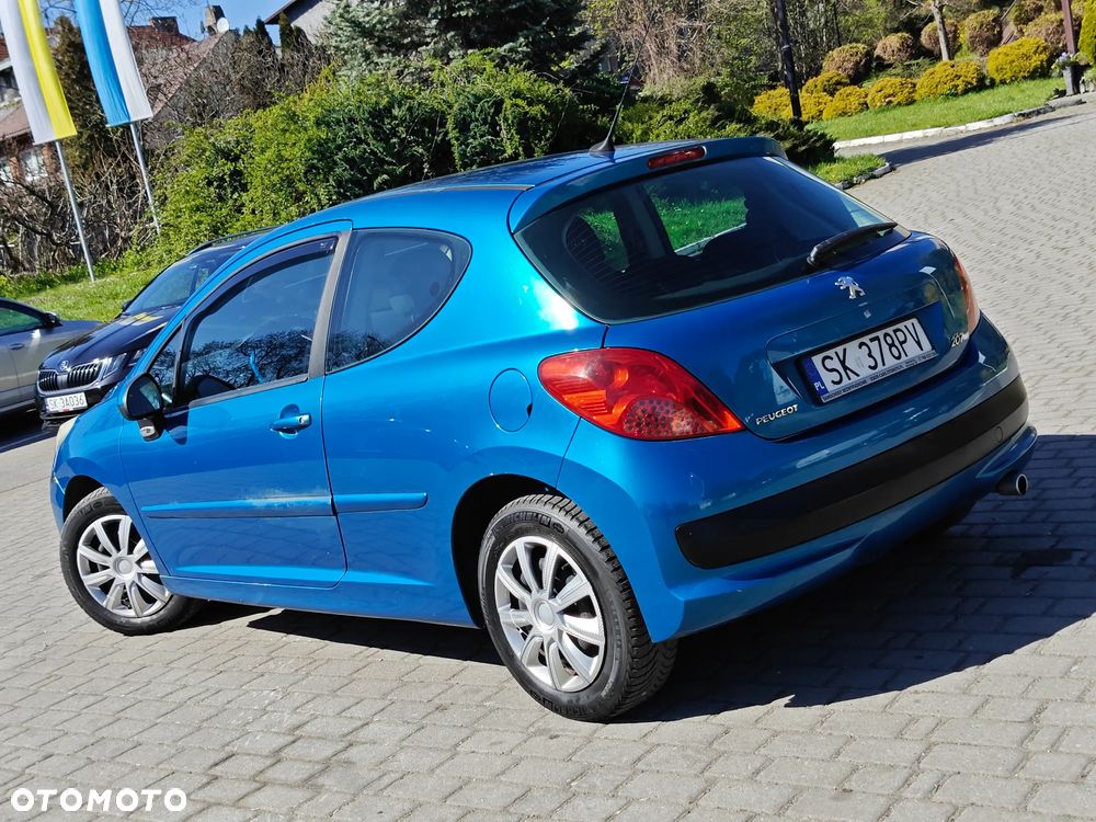Peugeot 207 - 6