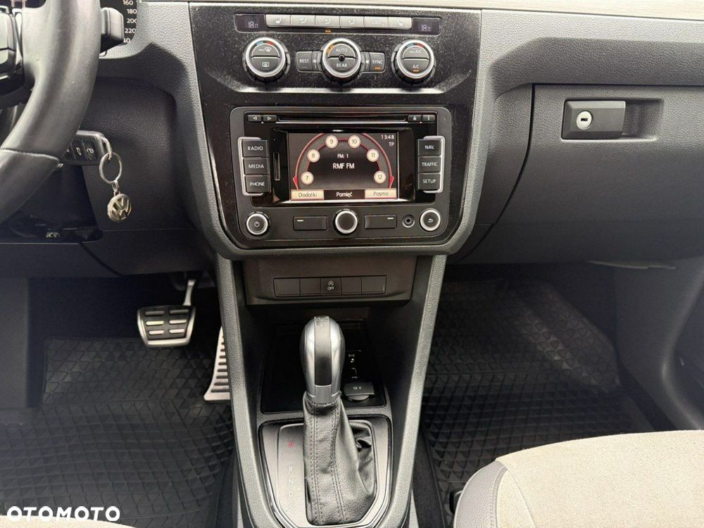 Volkswagen Caddy Highline DSG - 21