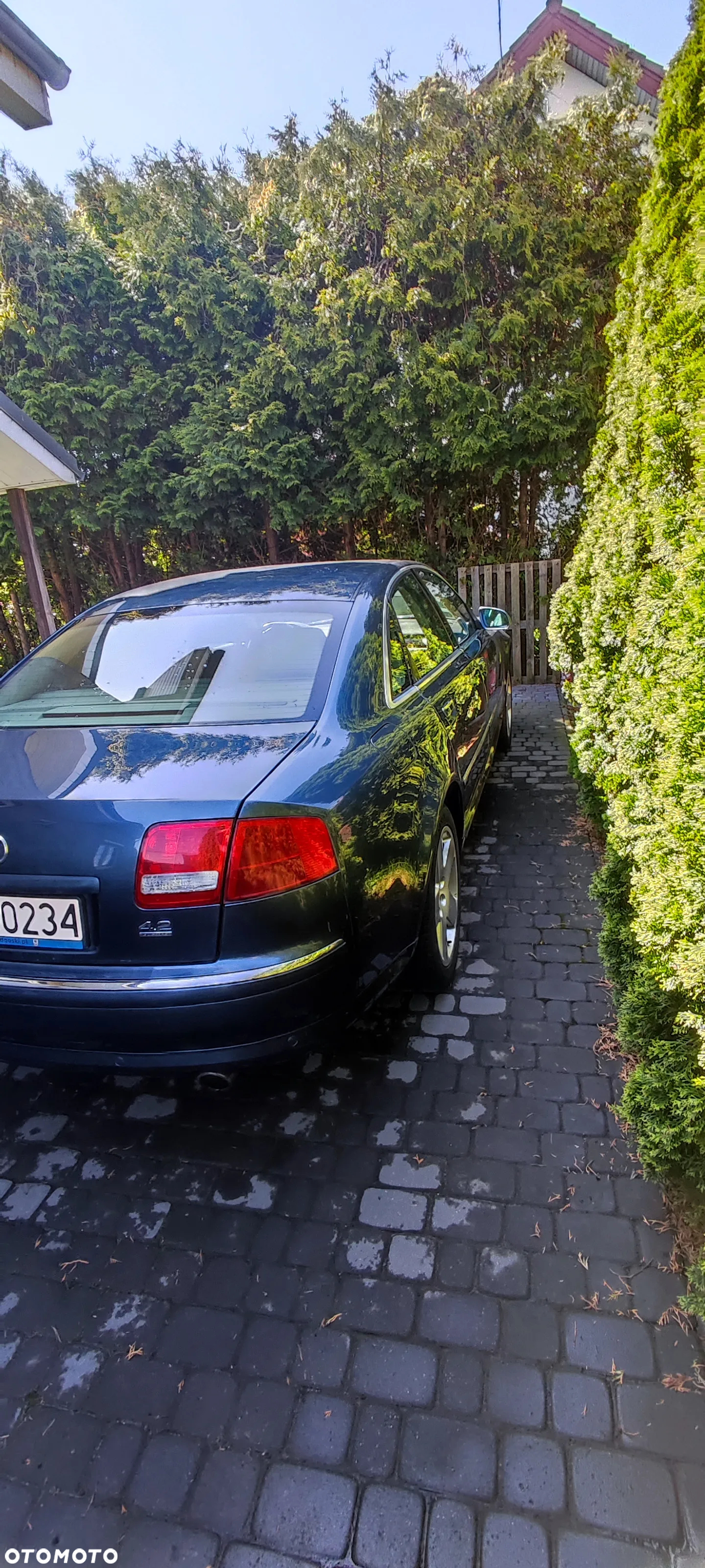 Audi A8 4.2 Quattro - 16