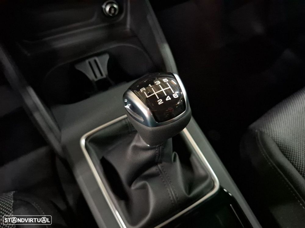 Audi Q2 30 TFSI Advanced - 18