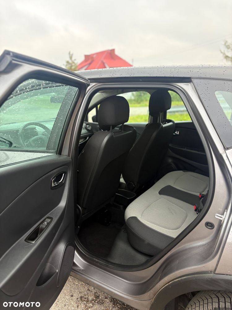 Renault Captur ENERGY TCe 90 Experience - 16