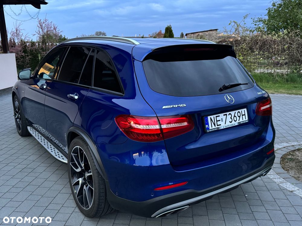 Mercedes-Benz GLC - 3