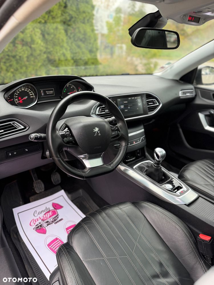 Peugeot 308 - 22