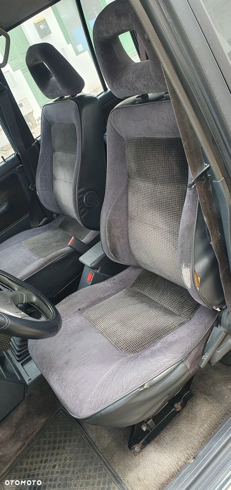 Mitsubishi Pajero 2.5 TDi - 10