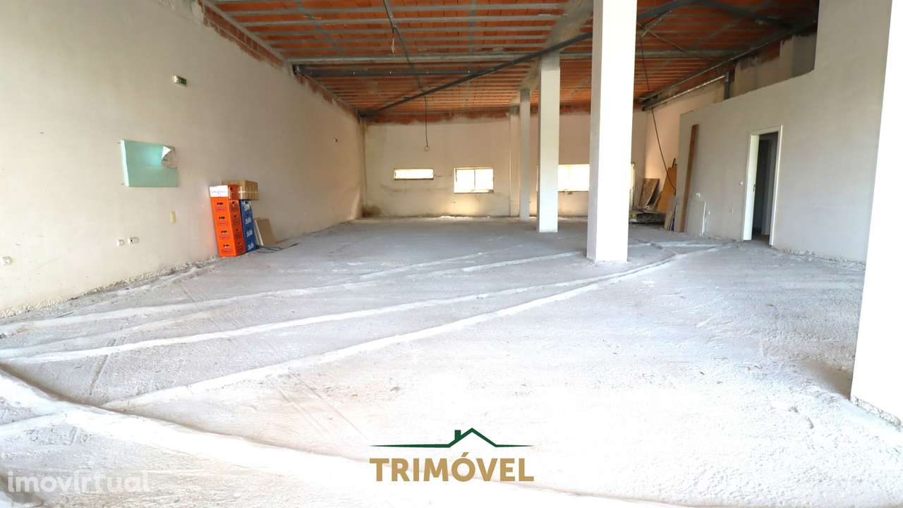 Loja no Centro de São João da Madeira - Grande imagem: 3/10