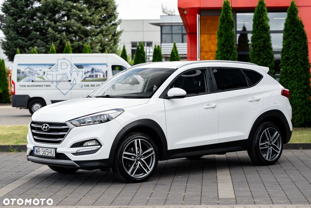 Hyundai Tucson 1.7 CRDI BlueDrive Style 2WD - 11