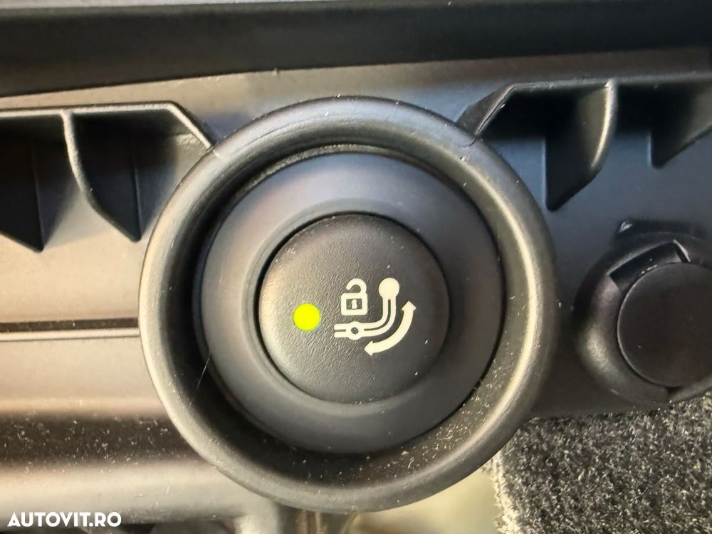BMW Seria 3 318i Aut. Edition M Sport Shadow - 22