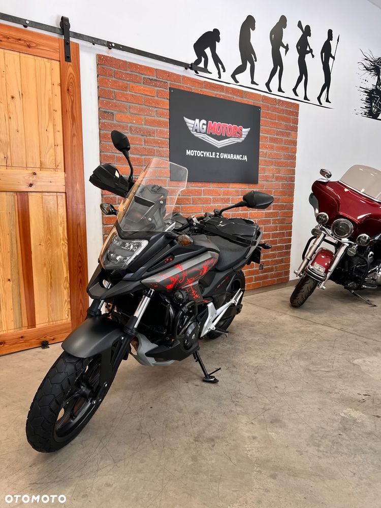 Honda NC - 18