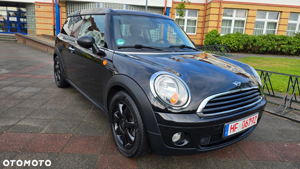 MINI Clubman One - 2
