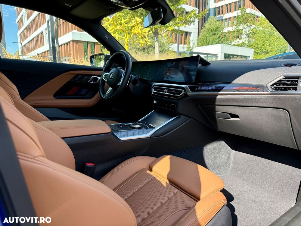 BMW M2 M240i xDrive AT - 13