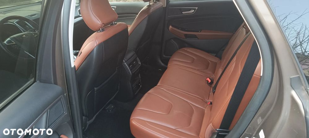 Ford Edge 2.0 EcoBlue Twin-Turbo 4WD Titanium - 13