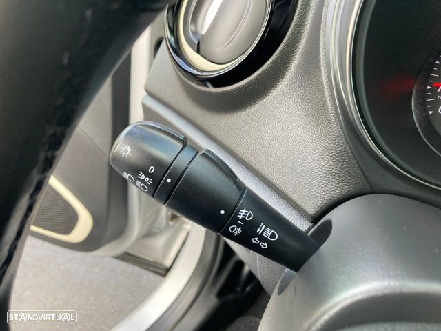 Renault Captur ENERGY TCe 90 S&S Experience - 17