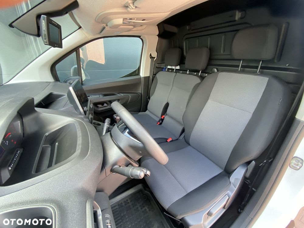 Peugeot Partner - 11