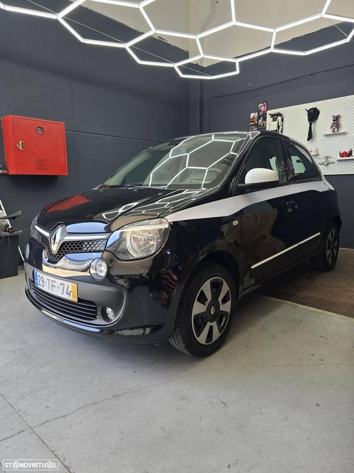 Renault Twingo 1.0 SCe Limited - 1