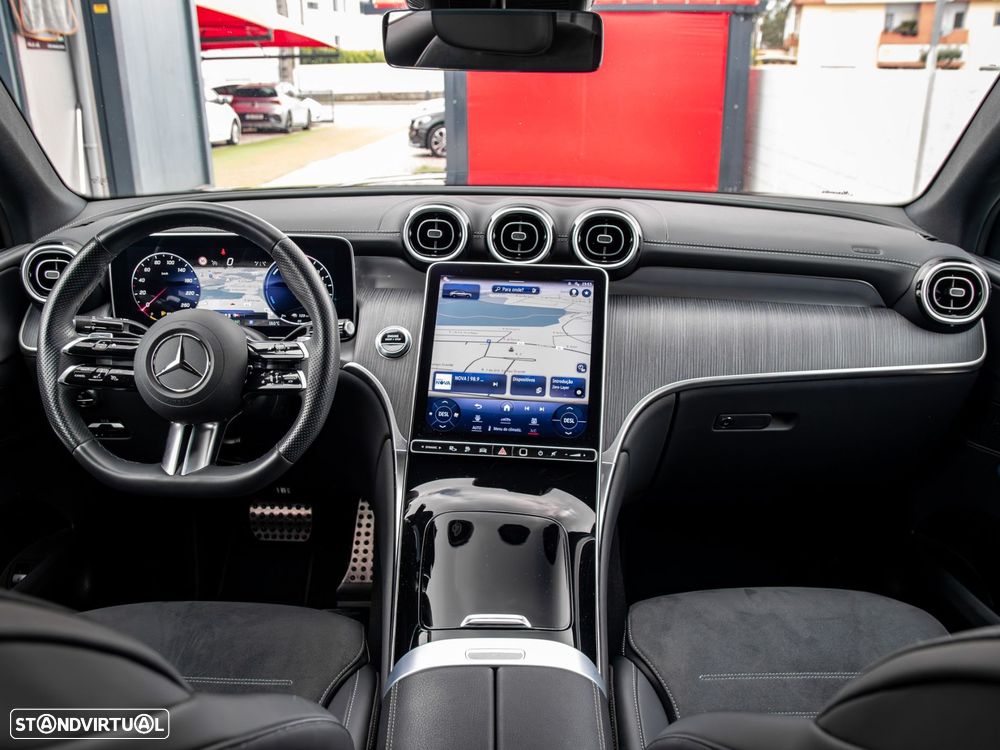 Mercedes-Benz GLC 300 e Coupe 4Matic 9G-TRONIC Edition AMG Line - 23