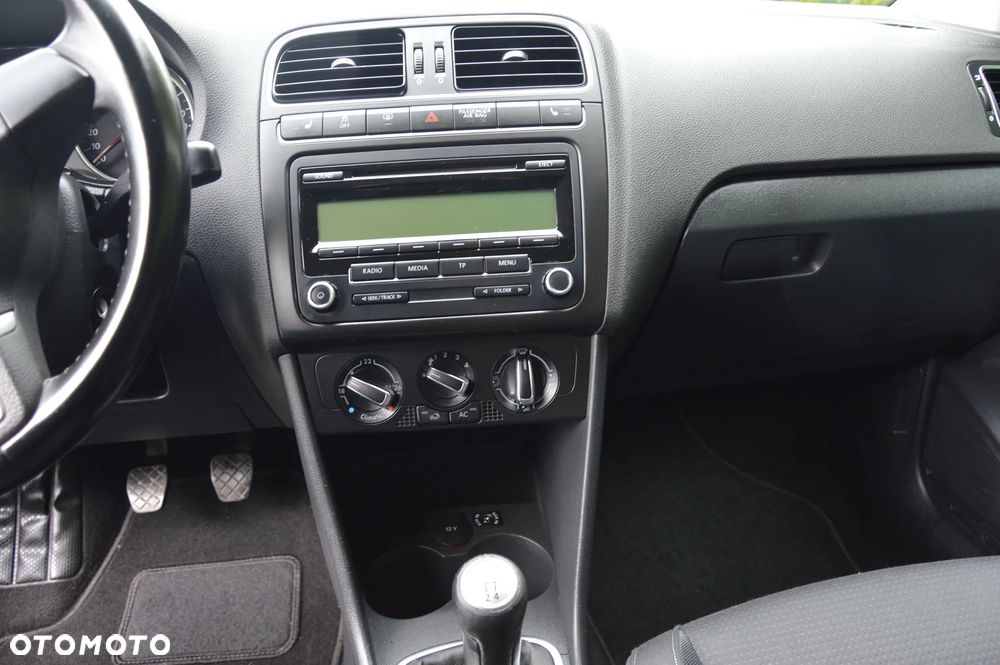 Volkswagen Polo - 27