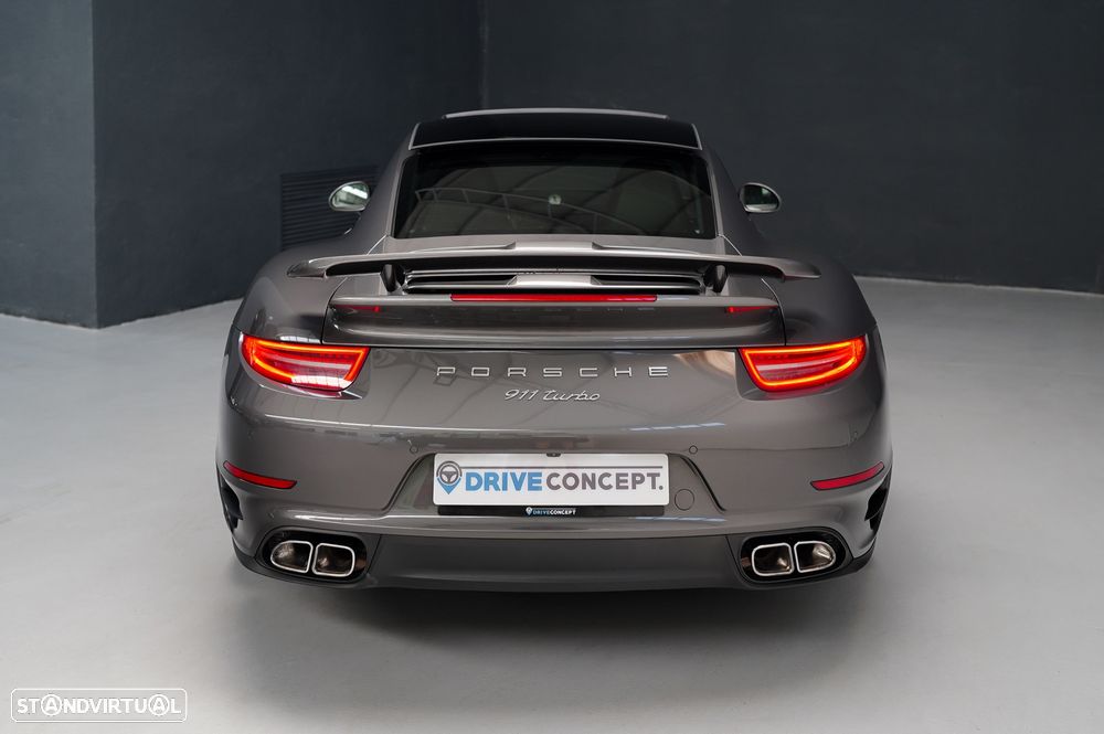 Porsche 911 (991) Turbo PDK - 26