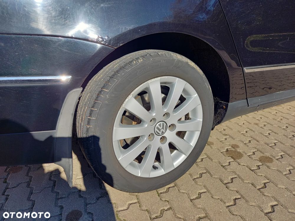Volkswagen Passat 2.0 TDI DPF Comfortline - 15