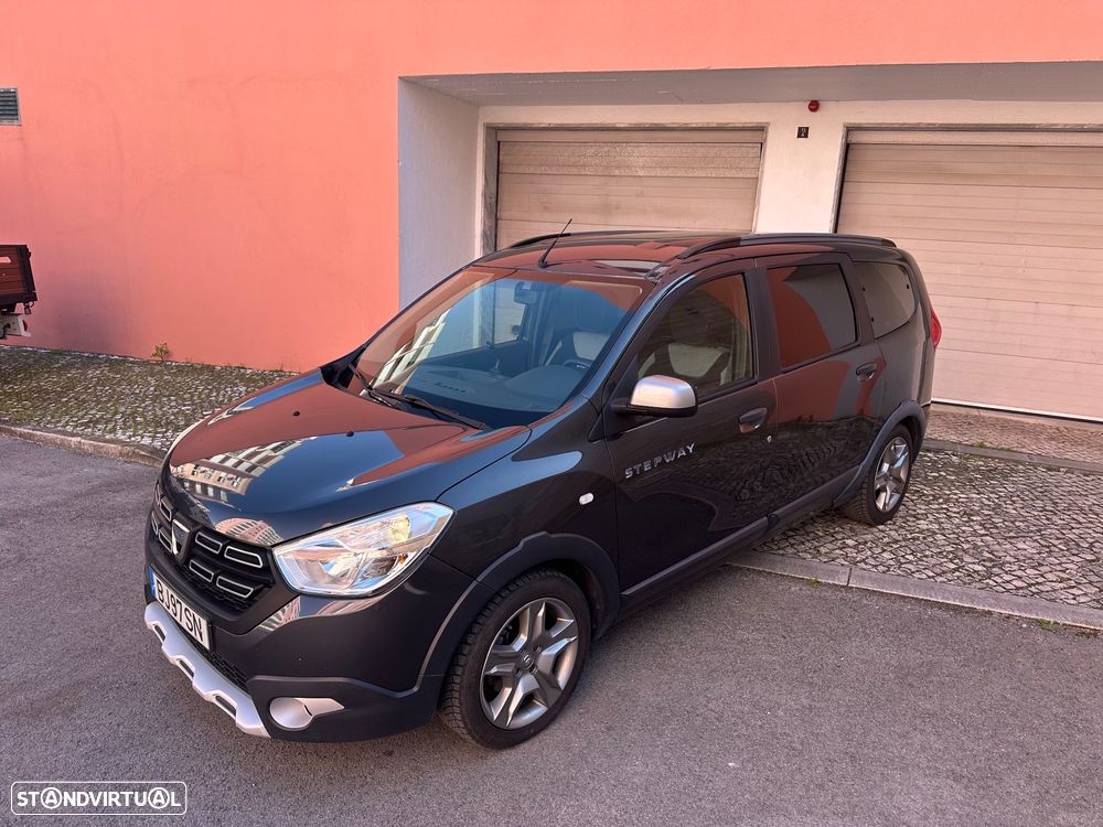 Dacia Lodgy Blue dCi 115 Stepway - 1
