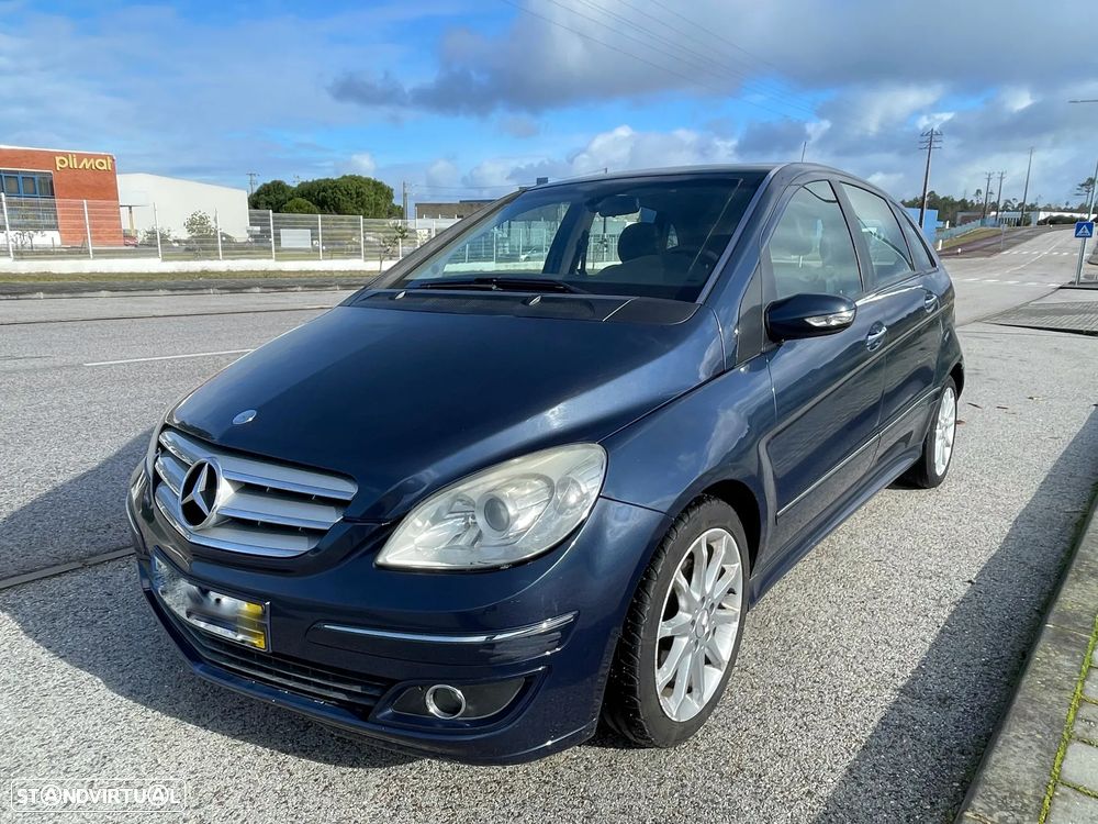 Mercedes-Benz B 200 CDI - 1