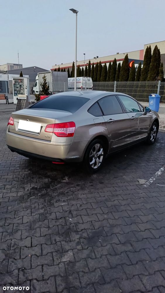 Citroën C5 HDi 135 FAP Confort - 13