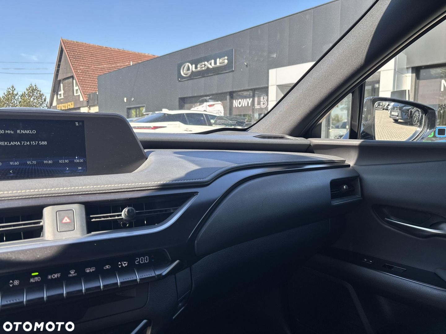 Lexus UX 250h GPF F Impression 2WD - 14