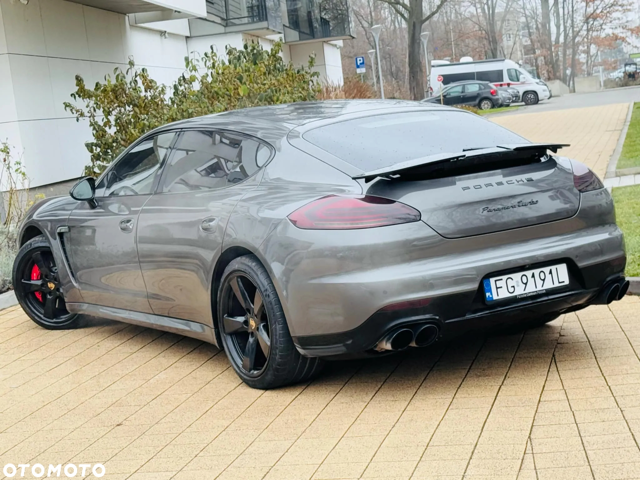 Porsche Panamera Turbo Executive - 9