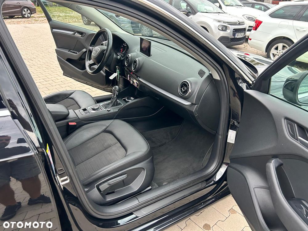 Audi A3 Sportback 1.4 TFSI cylinder on demand S tronic Ambiente - 24